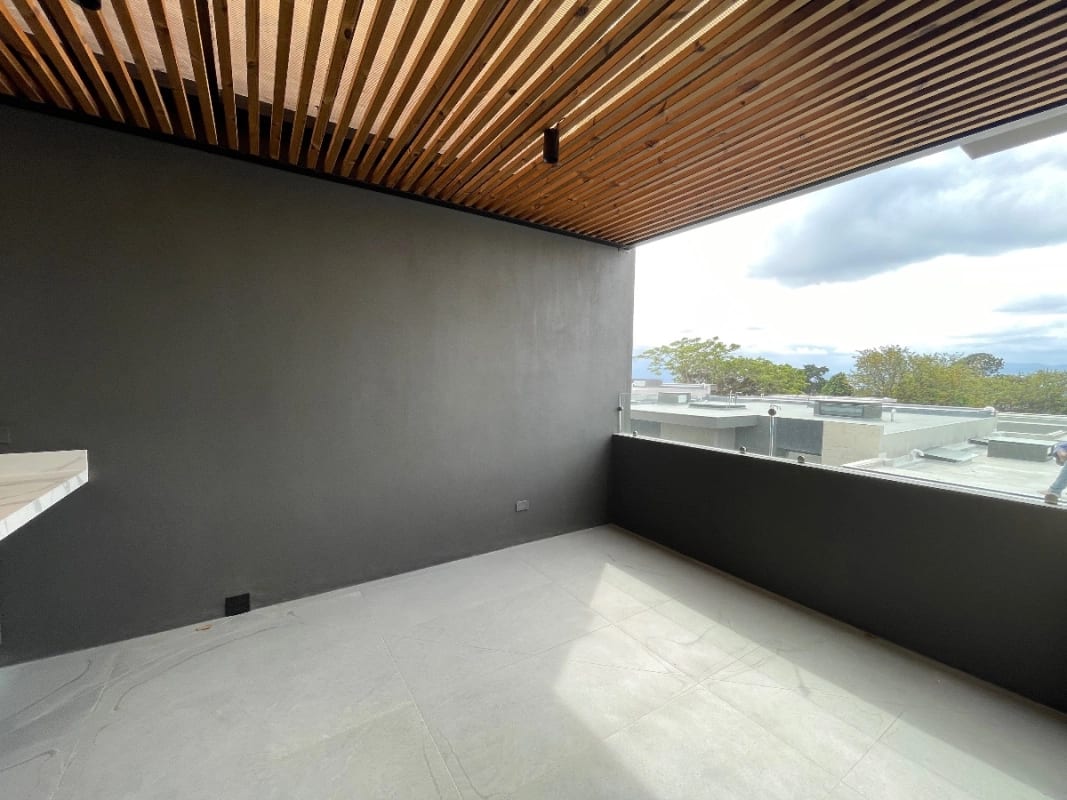 CASA VENTA NUEVA KM 9 CAES FRENTE A HOTEL HILTON 317 MTS2 , 4 DORMITORIOS, DESNIVELES, $715,000 OPCIÓN A RENTA $2,900 — Casa en Venta en Carretera a El Salvador, Guatemala, Ciudad — foto 12 de 13