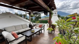 CASA DE LUJO EN VENTA EN PLAZUELA DEL CONQUISTADOR — Casa en Venta en Antigua, Sacatepéquez — miniatura 4 de 5