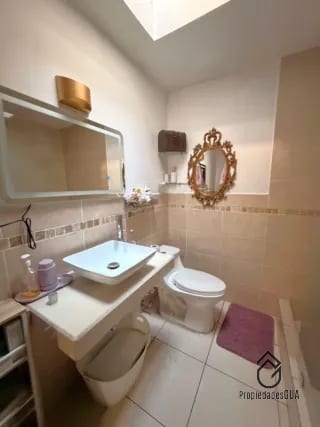Hermosa casa en Residencial B-1 San Cristobal — Casa en Venta en Zona 8 Mixco, Guatemala, Ciudad — miniatura 6 de 7