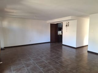 CASA EN ALQUILER CUMBRES DE LA ARBOLEDA KM 21.5 — Casa en Alquiler en Cumbres de La Arboleda, Carretera a El Salvador, Guatemala, Ciudad — miniatura 11 de 17
