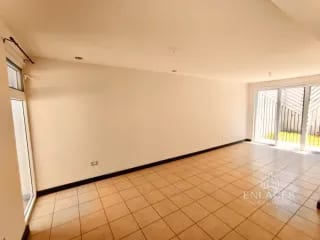 Km 25 CAES • Casa en Renta • Condominio Altos de Village — Casa en Alquiler en km 21-25, Carretera a El Salvador, Guatemala, Ciudad — miniatura 15 de 17