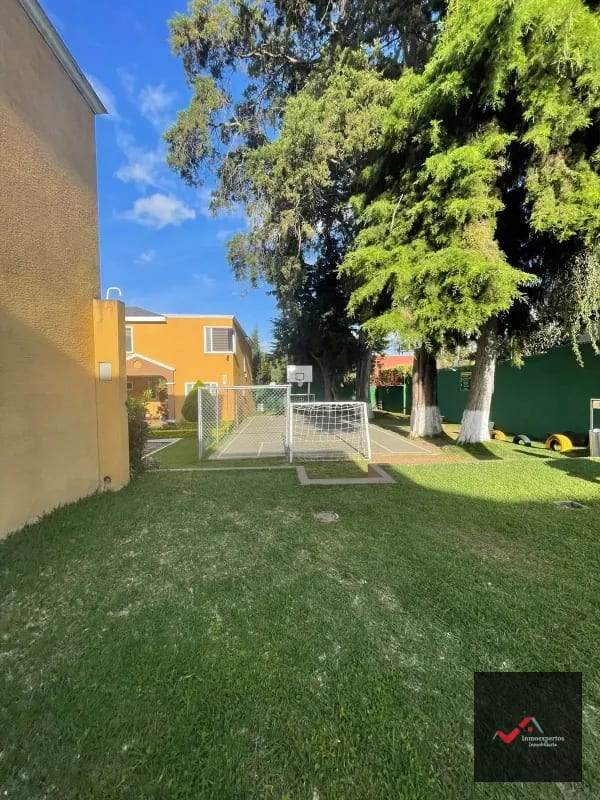CASA EN VENTA SAN CRISTOBAL, ZONA 8 DE MIXCO — Casa en Venta en Zona 8 Mixco, Guatemala, Ciudad — foto 14 de 17