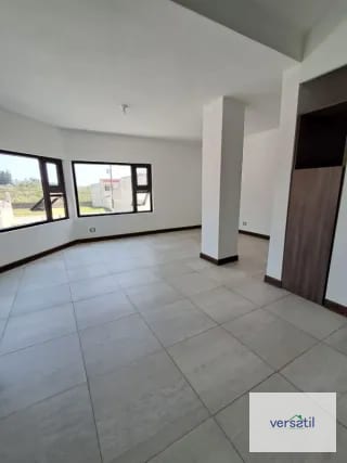 Hermosa casa en Venta LOS Manantiales — Casa en Venta en km 16-20, Carretera a El Salvador, Guatemala, Ciudad — miniatura 4 de 15