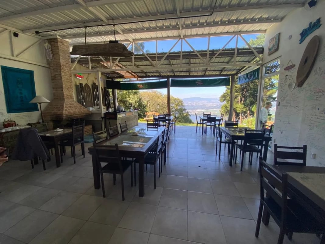 Restaurante en renta Santa Elena Barilla — Casa en Alquiler en Villa Canales, Guatemala, Ciudad — foto 2 de 11