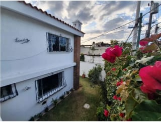 Casa en Venta Zona 14, La Villa — Casa en Venta en Zona 14, Guatemala, Ciudad — miniatura 1 de 10