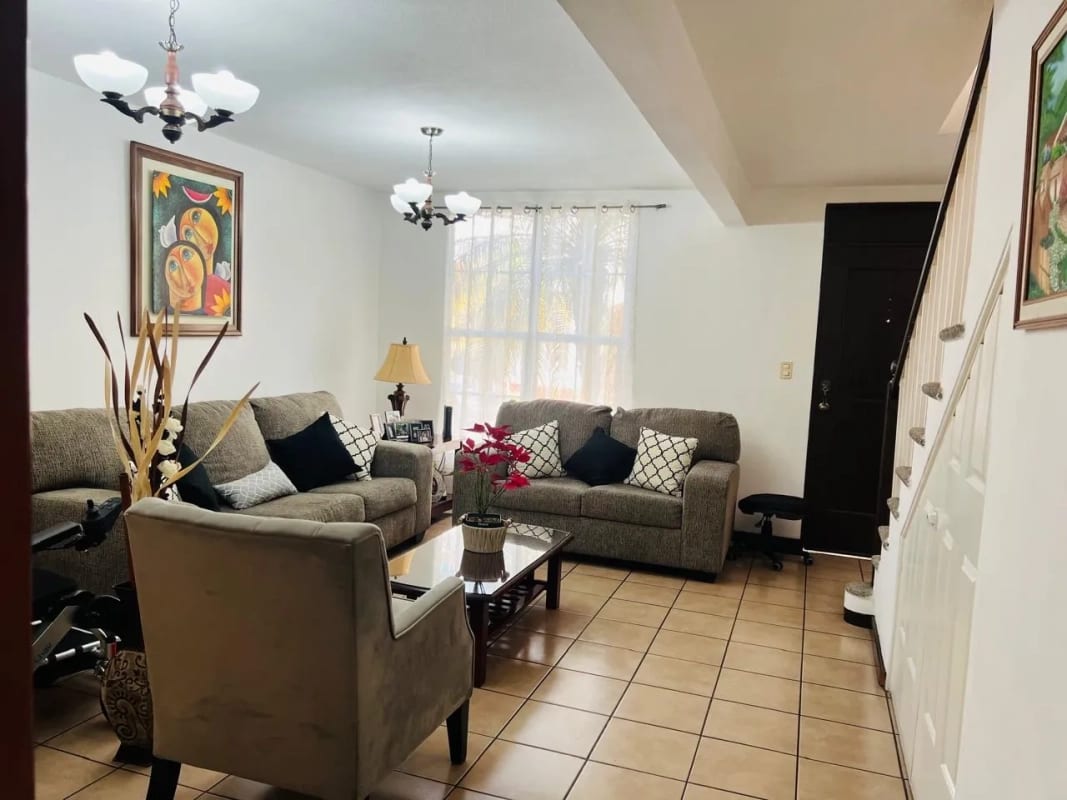 CASA EN VENTA EN SAN AGUSTÍN EL NARANJO — Casa en Venta en Zona 4 Mixco, Guatemala, Ciudad — foto 11 de 16