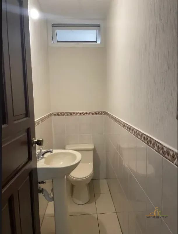 Casa en Venta en Fraijanes, Condominio Villas de Santa Mónica, Km16.5 Carretera a El Salvador, ¡Para Inversionistas ! — Casa en Venta en km 16-20, Carretera a El Salvador, Guatemala, Ciudad — foto 7 de 9