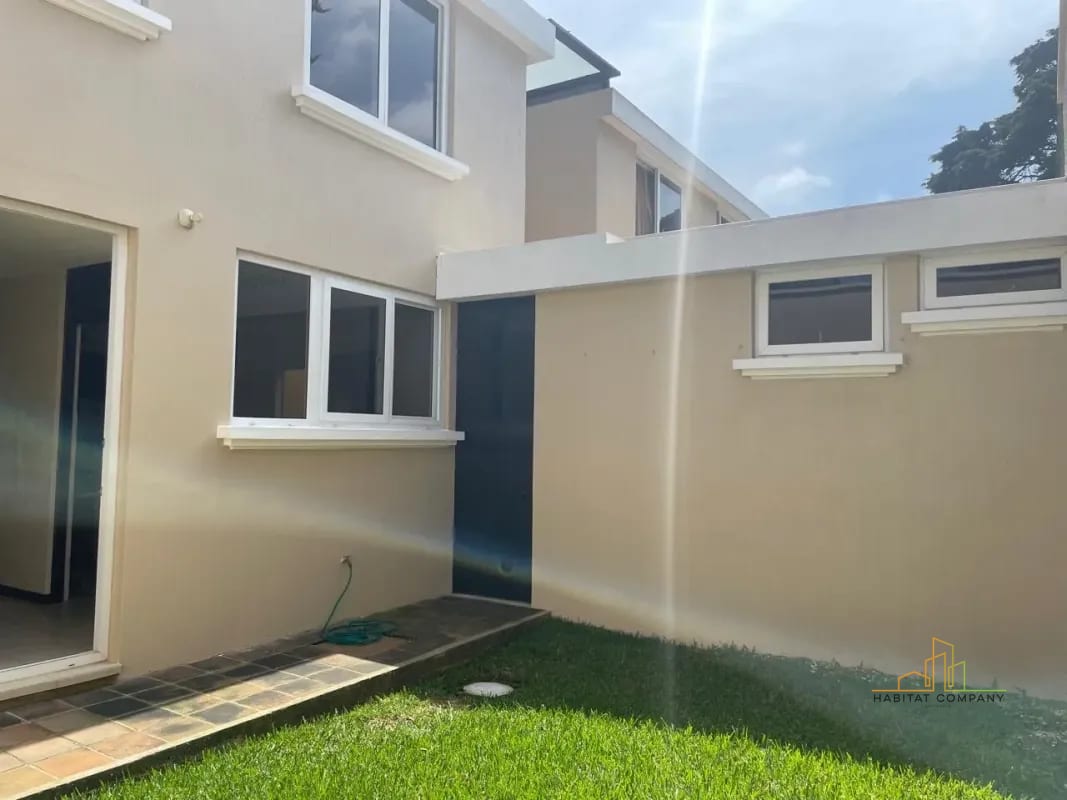 Casa en Venta en Fraijanes, Condominio Villas de Santa Mónica, Km16.5 Carretera a El Salvador, ¡Para Inversionistas ! — Casa en Venta en km 16-20, Carretera a El Salvador, Guatemala, Ciudad — foto 6 de 9