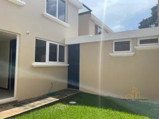 Casa en Venta en Fraijanes, Condominio Villas de Santa Mónica, Km16.5 Carretera a El Salvador, ¡Para Inversionistas ! — Casa en Venta en km 16-20, Carretera a El Salvador, Guatemala, Ciudad — miniatura 6 de 9