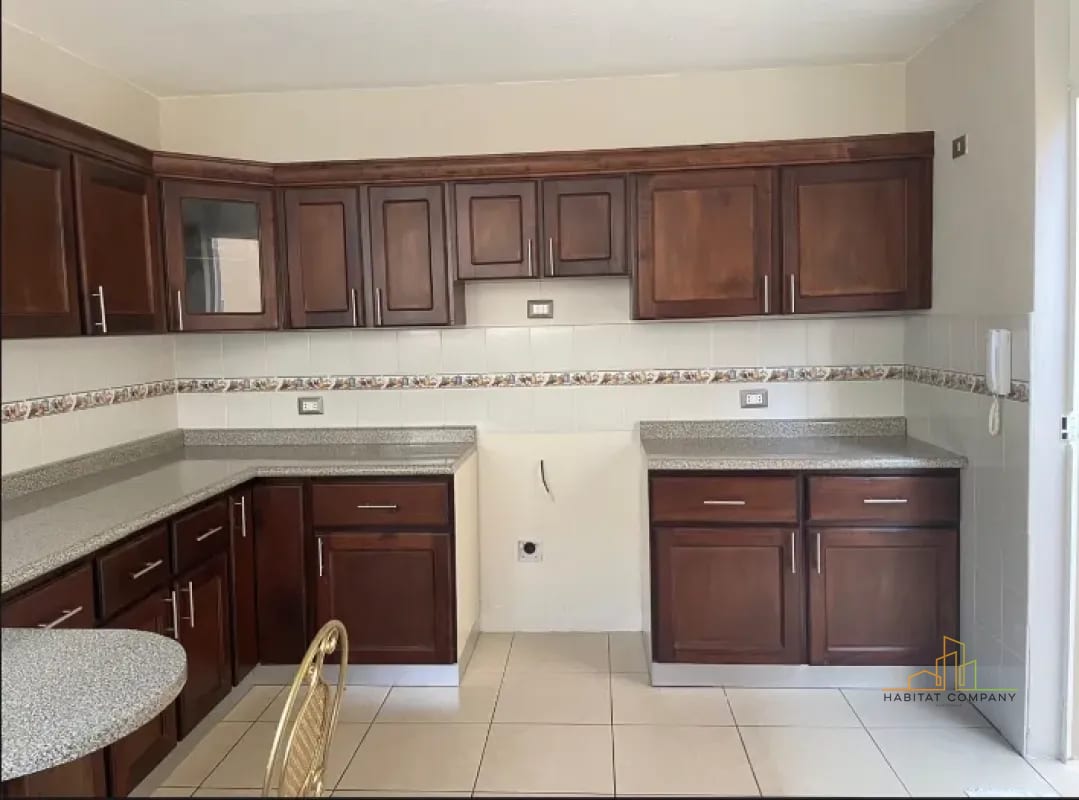 Casa en Venta en Fraijanes, Condominio Villas de Santa Mónica, Km16.5 Carretera a El Salvador, ¡Para Inversionistas ! — Casa en Venta en km 16-20, Carretera a El Salvador, Guatemala, Ciudad — foto 4 de 9