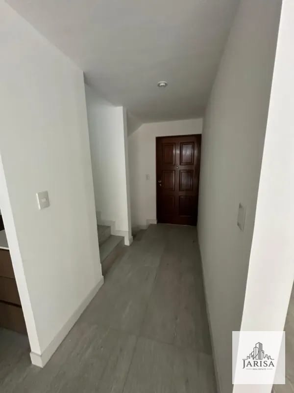 Casa Remodelada en Venta Zona 10 — Casa en Venta en Zona 10, Guatemala, Ciudad — foto 8 de 10