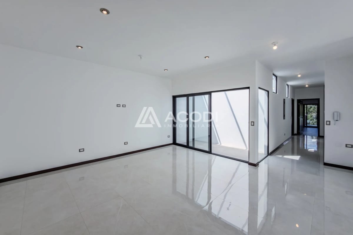 Casa en San Cristóbal, Zona 8 de Mixco — Casa en Venta en Zona 8 Mixco, Guatemala, Ciudad — foto 4 de 8