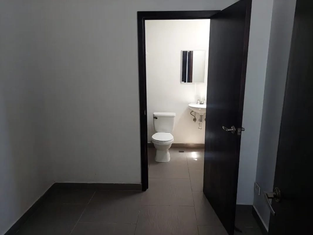 VENTA DE CASA EN SANTUARIA MUXBAL — Casa en Venta en Santuaria Muxbal, Muxbal, Guatemala, Ciudad — foto 5 de 17