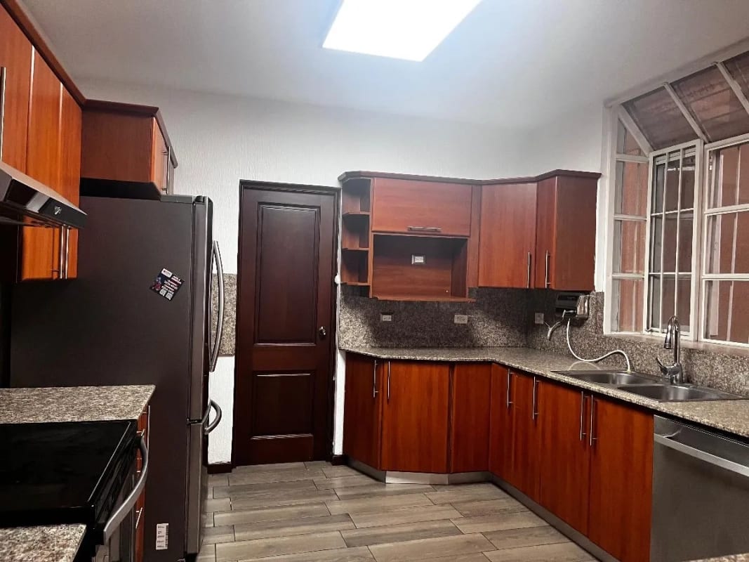 📍 CASA EN RENTA – COLONIA ELGIN II | ZONA 13 — Casa en Alquiler en Zona 13, Guatemala, Ciudad — foto 17 de 17