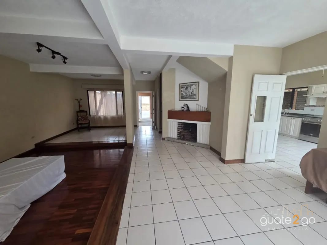 Amplia casa en Los Manantiales km 18 CAES — Casa en Venta en Carretera a El Salvador, Guatemala, Ciudad — foto 17 de 17