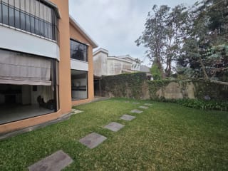 Amplia casa en Los Manantiales km 18 CAES — Casa en Venta en Carretera a El Salvador, Guatemala, Ciudad — miniatura 7 de 17