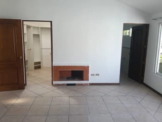 Casa en venta - Residenciales San Anotnio - Km 16.5 CAES — Casa en Venta en Carretera a El Salvador, Guatemala, Ciudad — miniatura 7 de 15