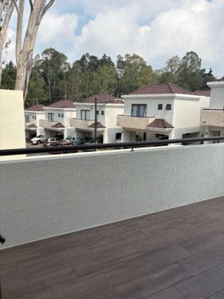 Casa con/Apto Prados de Fraijanes — Casa en Alquiler en Carretera a El Salvador, Guatemala, Ciudad — miniatura 1 de 4