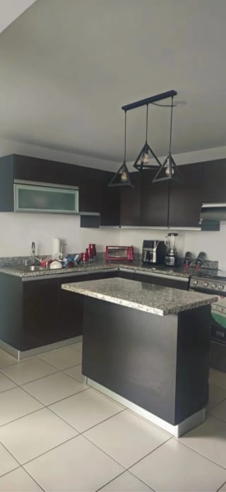 CASA EN VENTA CONDOMINIO BELLA VISTA SAN CRISTOBAL A POCOS METROS DE BULEVAR FÁCIL ACCESO A COMERCIOS Y COLEGIOS — Casa en Venta en Zona 8 Mixco, Guatemala, Ciudad — miniatura 12 de 16