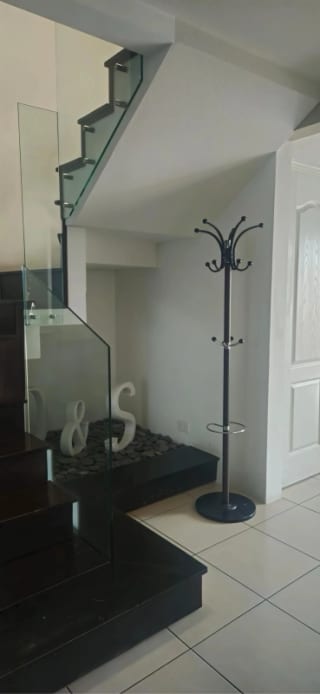 CASA EN VENTA CONDOMINIO BELLA VISTA SAN CRISTOBAL A POCOS METROS DE BULEVAR FÁCIL ACCESO A COMERCIOS Y COLEGIOS — Casa en Venta en Zona 8 Mixco, Guatemala, Ciudad — miniatura 10 de 16