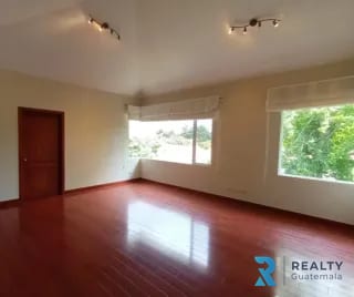 VENDO Casa Carretera a El Salvador, Condominio Portal del Bosque II — Casa en Venta en Portal del Bosque II, Carretera a El Salvador, Guatemala, Ciudad — miniatura 10 de 15