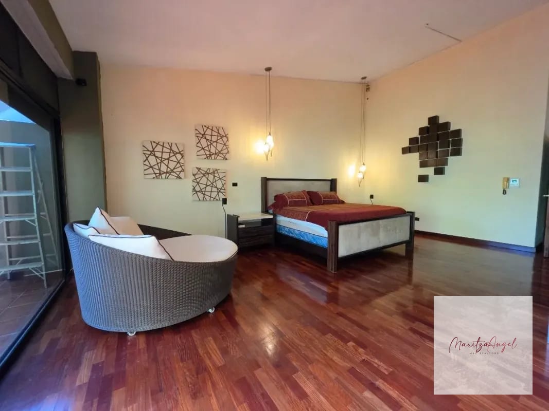 VENTA DE CASA EN ZONA 14 — Casa en Venta en Premiere Club, Zona 14, Guatemala, Ciudad — foto 4 de 12