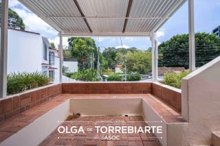 Casa en Diagonal 6, Zona 10 — Casa en Alquiler en Zona 10, Guatemala, Ciudad — miniatura 3 de 17