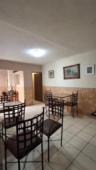VENTA DE PROPIEDAD + NEGOCIO EN FUNCIONAMIENTO  Café / Restaurante – Zona 1 (Sector Gerona, frente al Ministerio Público) — Casa en Venta en Zona 1, Guatemala, Ciudad — miniatura 7 de 8