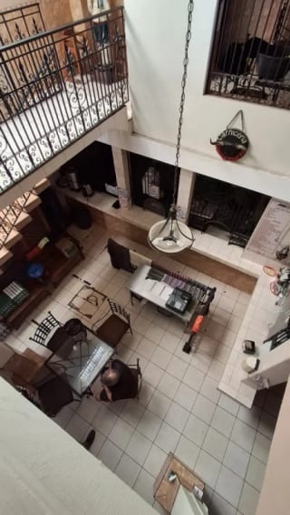 VENTA DE PROPIEDAD + NEGOCIO EN FUNCIONAMIENTO  Café / Restaurante – Zona 1 (Sector Gerona, frente al Ministerio Público) — Casa en Venta en Zona 1, Guatemala, Ciudad — miniatura 5 de 8