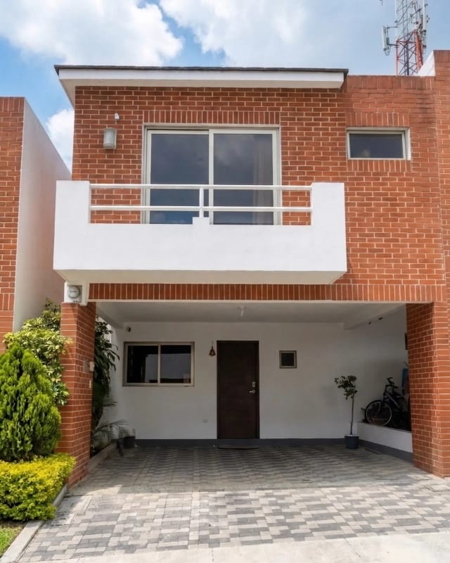 CASA EN VENTA EN CONDOMINIO TANTA PREMIER, ZONA 10 SANTA CATARINA PINULA — Casa en Venta en Santa Catarina Pinula, Guatemala, Ciudad — foto 9 de 9