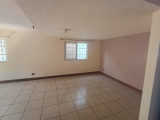 Casa en venta en Hacienda Real zona 16🏠✨ — Casa en Venta en Zona 16, Guatemala, Ciudad — miniatura 3 de 16