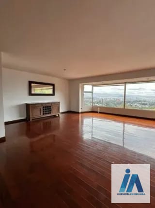 CASA EN ALQUILER📍 Altos de San Lázaro, Zona 15 — Casa en Alquiler en Zona 15, Guatemala, Ciudad — miniatura 1 de 9