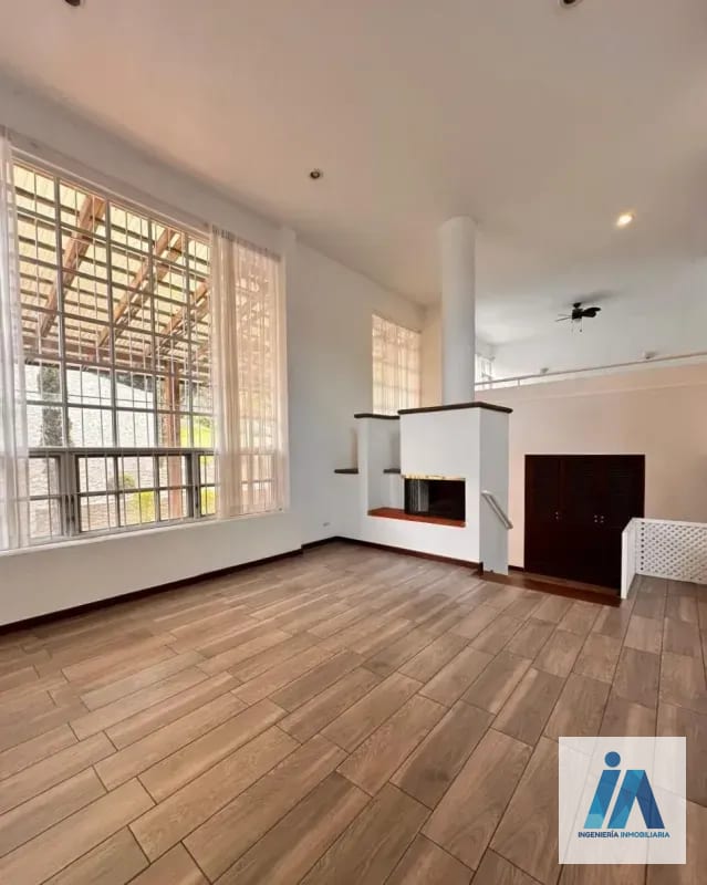 CASA EN ALQUILER📍 Residencial Elgin II, Zona 13 — Casa en Alquiler en Zona 13, Guatemala, Ciudad — foto 14 de 16