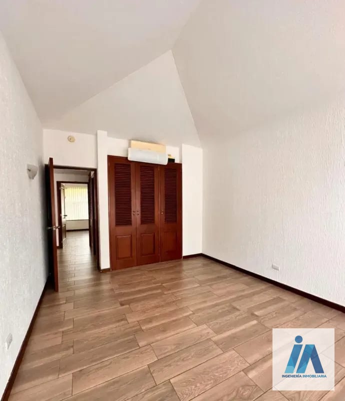 CASA EN ALQUILER📍 Residencial Elgin II, Zona 13 — Casa en Alquiler en Zona 13, Guatemala, Ciudad — foto 12 de 16