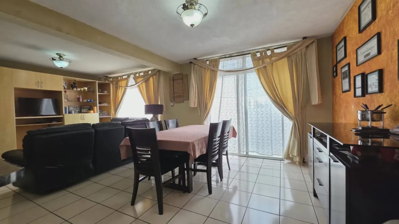 Casa en venta en San Cristóbal Mixco sector A3 en garita — Casa en Venta en Zona 8 Mixco, Guatemala, Ciudad — foto 2 de 17