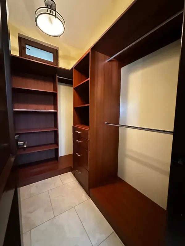 AMPLIA Y ELEGANTE CASA DE UN NIVEL EN VENTA | SANTA CATARINA PINULA "Condominio Las Tinajas" — Casa en Venta en Las Tinajas, Santa Catarina Pinula, Guatemala, Ciudad — foto 6 de 13