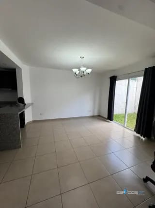 CASA EN VENTA KM. 19 CARRETERA A EL SALVADOR PARAJES VERMONT — Casa en Venta en Carretera a El Salvador, Guatemala, Ciudad — miniatura 5 de 10