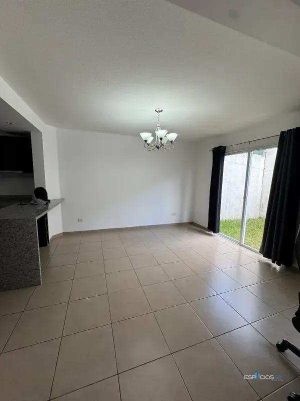 CASA EN VENTA KM. 19 CARRETERA A EL SALVADOR PARAJES VERMONT — Casa en Venta en Carretera a El Salvador, Guatemala, Ciudad — foto 5 de 10