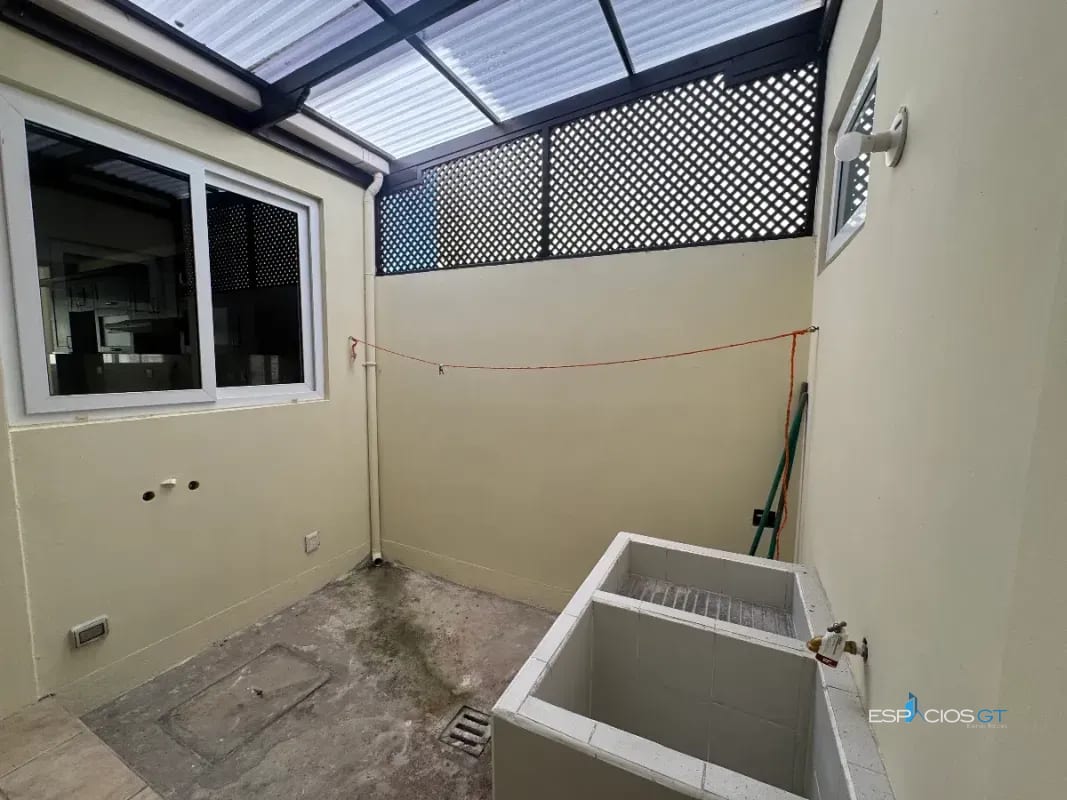 ✨CASA EN VENTA – KM. 21 CARRETERA A FRAIJANES, VILLAS DE ENTREVERDES, CES. — Casa en Venta en Fraijanes, Carretera a El Salvador, Guatemala, Ciudad — foto 2 de 12