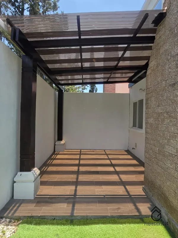 Casa en Renta en Cañadas de Arrazola, Fraijanes — Casa en Alquiler en Fraijanes, Carretera a El Salvador, Guatemala, Ciudad — foto 2 de 12