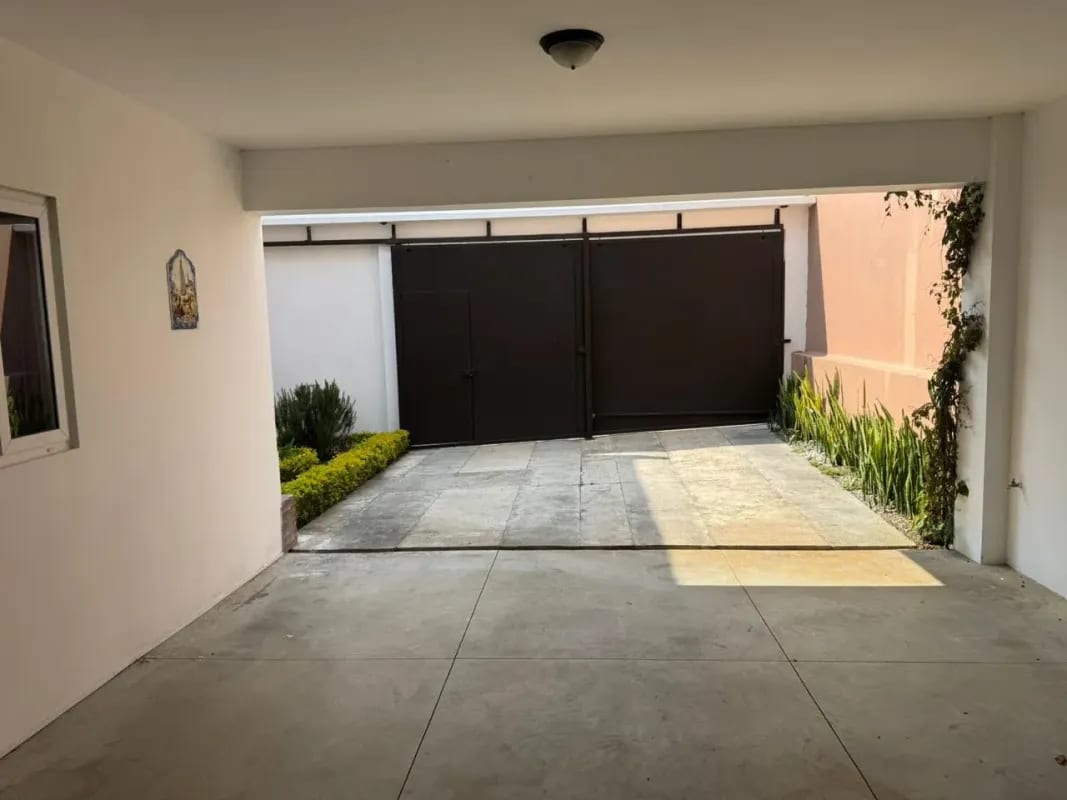 Casa en renta de 2 niveles, con amplios espacios dentro de garita y vista al bosque!! Carretera a San José Pinula — Casa en Alquiler en lo de Valdez, Carretera a El Salvador, Guatemala, Ciudad — foto 3 de 15
