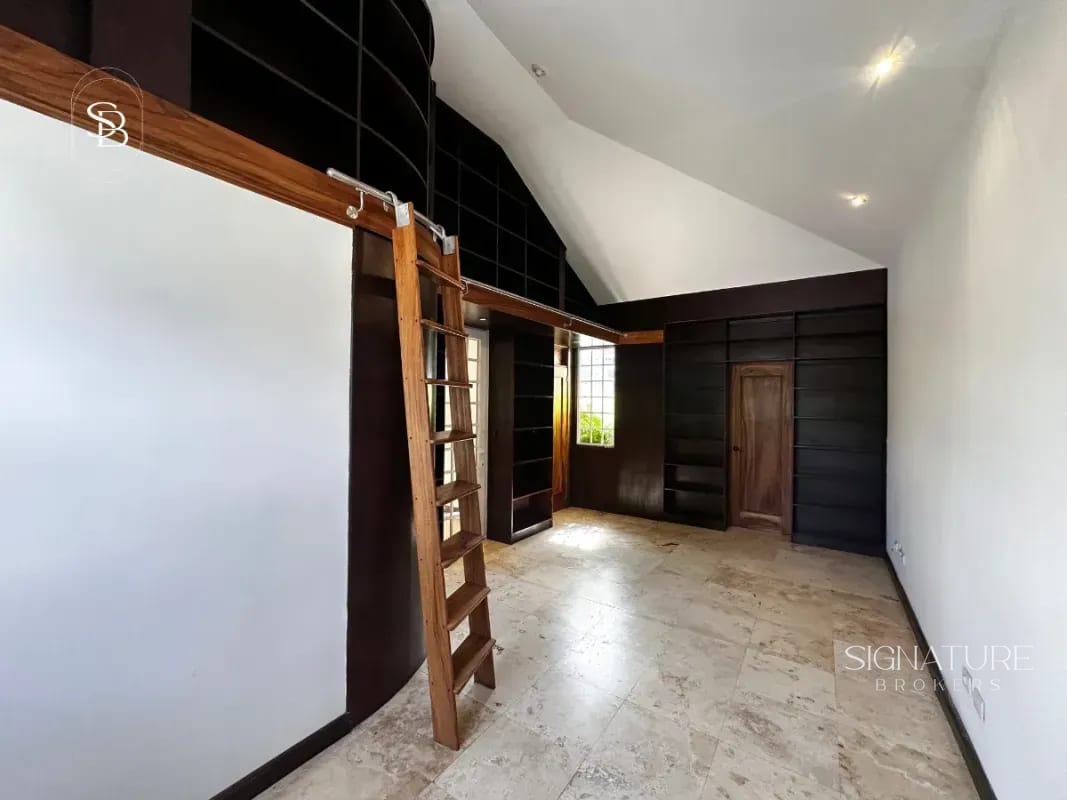 Casa en Venta - Foresta de Cayalá, Z.16 — Casa en Venta en Foresta de Cayalá, Zona 16, Guatemala, Ciudad — foto 6 de 10