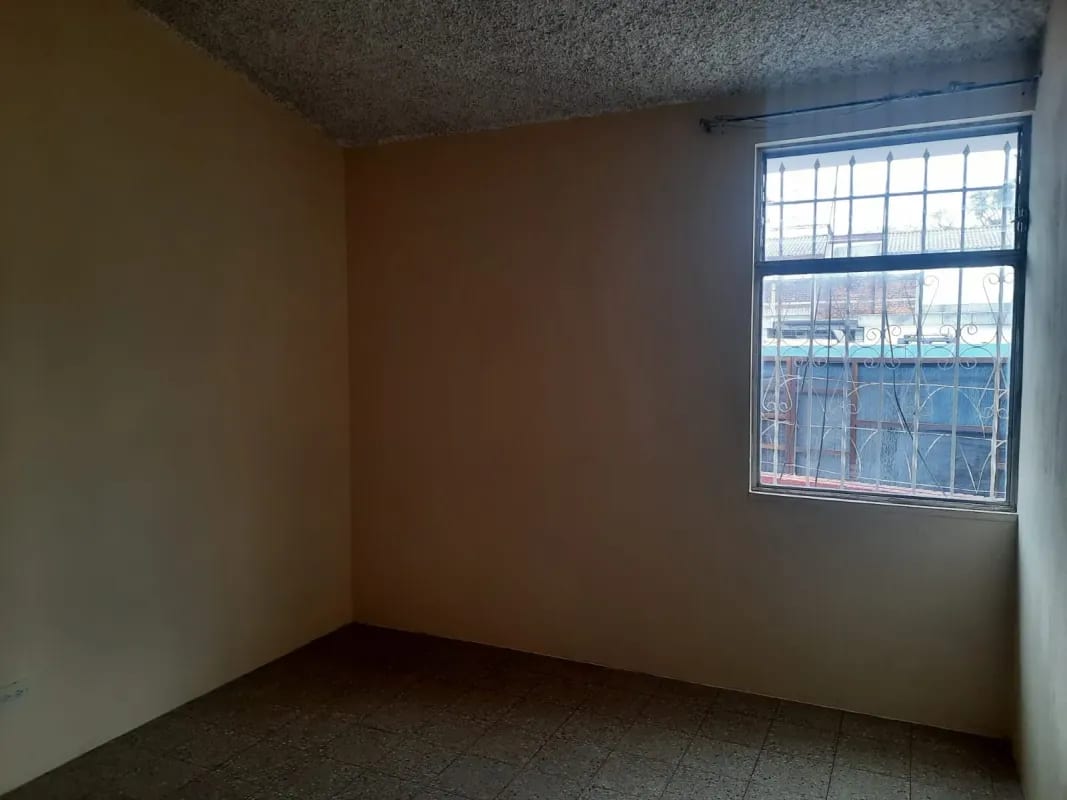Casa en Mariscal Zona 11 — Casa en Alquiler en Zona 11, Guatemala, Ciudad — foto 3 de 6